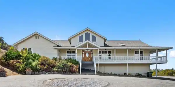 1101 York Dr.