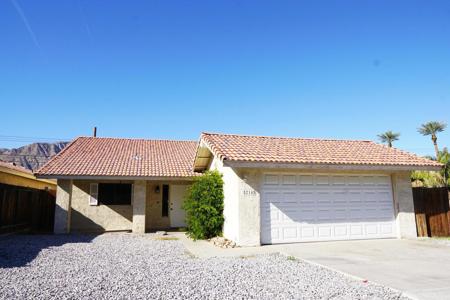 52145 Avenida Bermudas