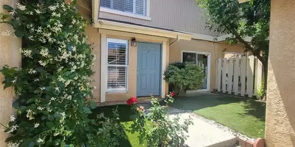 10125 De Soto Avenue