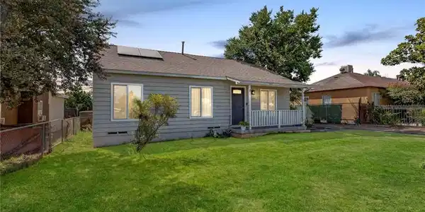7206 Del Rosa Avenue