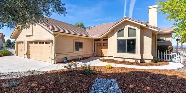 2039 Promontory