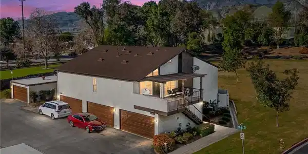 2056 Teak Court
