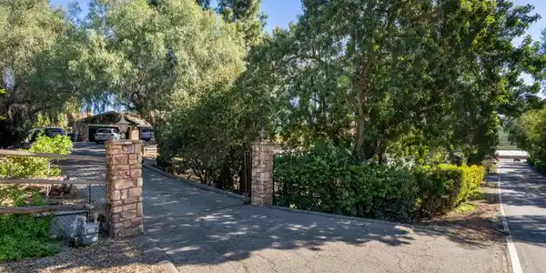 6552 La Cumbre Road