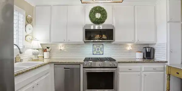 24485 Valle Del Oro