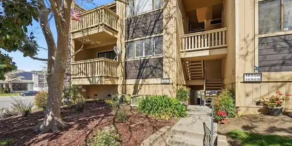 16992 Sorrel Way