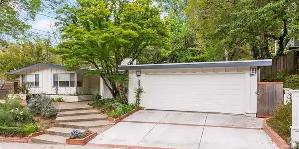3624 Loadstone Drive