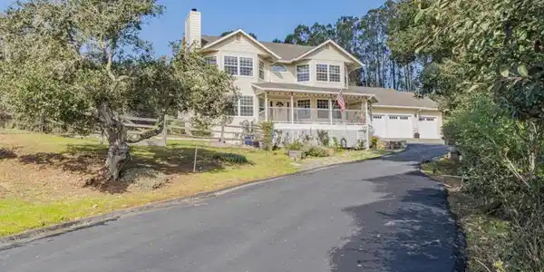 17705 Pond Derosa Lane