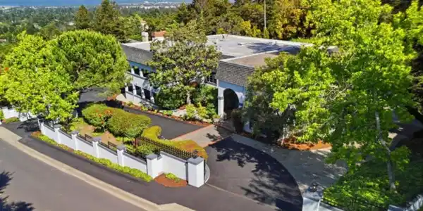 555 Chateau Drive