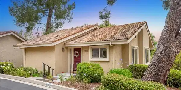 602 Calle Mirador