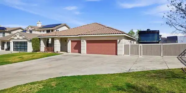27678 Trailhead Court