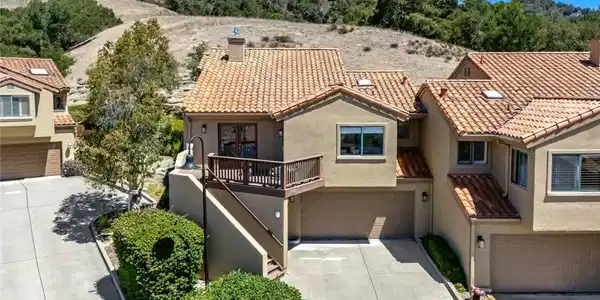 2366 Snowberry Court
