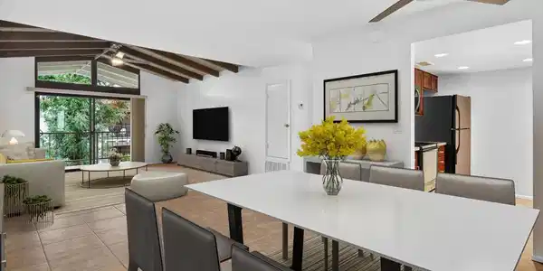 1050 E Ramon Road
