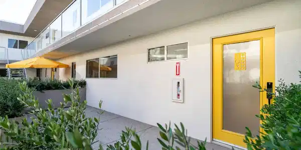 588 E San Lorenzo Road