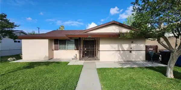 1611 S San Antonio