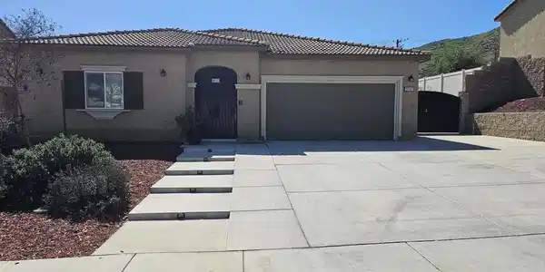 33161 Cattle Dr