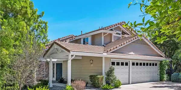 7238 Woodvale Court