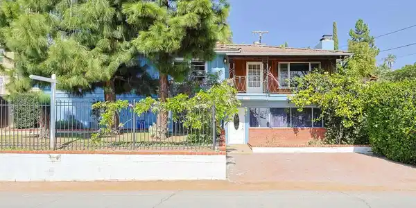 9272 Mesa Vista
