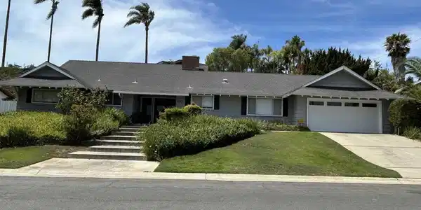 3495 Ridgecrest Dr.