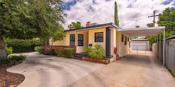 6718 Wynne