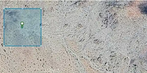 100 Green Rock Mine (near) Road