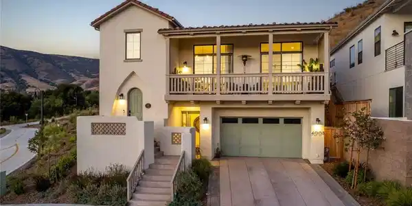 4008 Hillside Drive