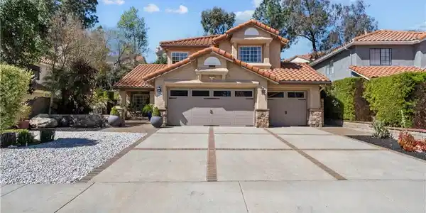 25009 Wintergreen Court