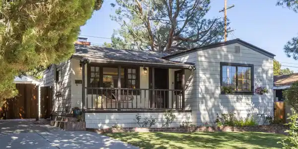 3123 Hermosa Avenue