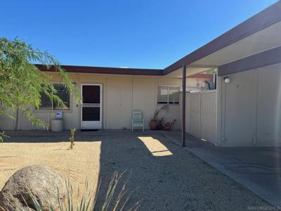 3196 Club Circle East