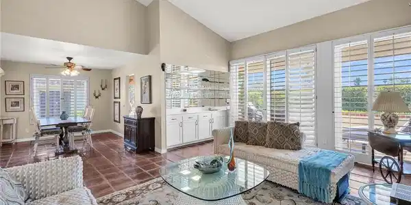 17 Toledo Drive