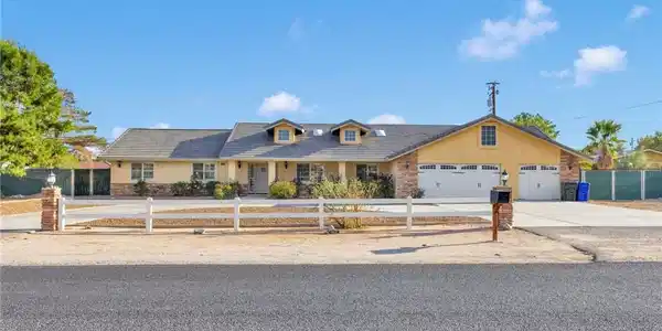 19923 Seneca Road