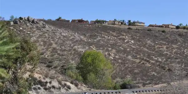 0 La Sierra Avenue