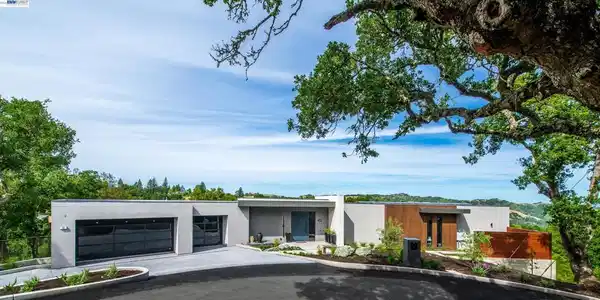 42 Charles Hill Cir