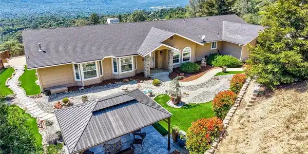 39380 Suncrest Court