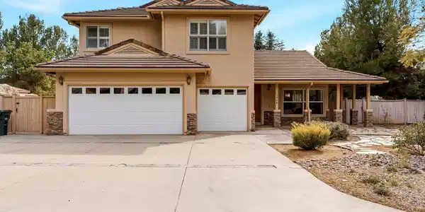 1734 Kyrsten Terrace