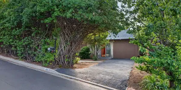 106 Taormina Lane