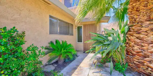 72603 Edgehill Drive