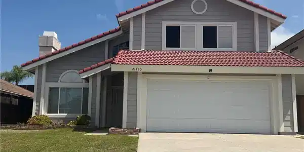21426 Blossom Hill