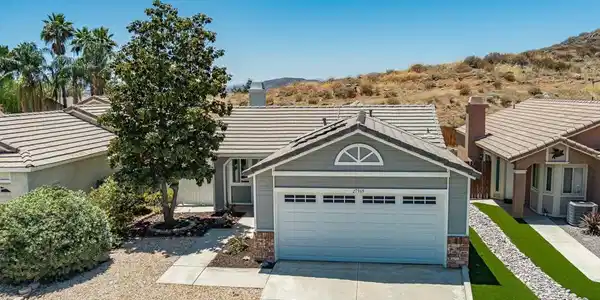 27969 Hillpointe