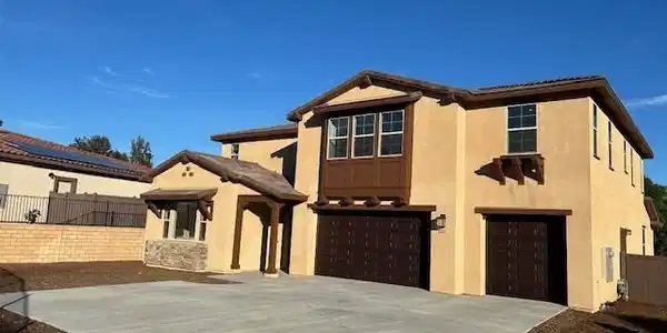1351 Amanda Glen S