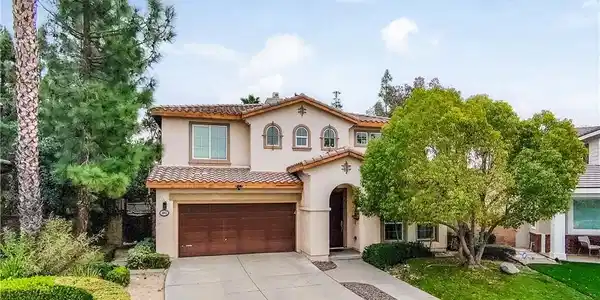 1842 Richards Place
