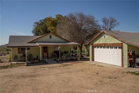 3160 Gillis Canyon Road