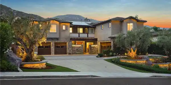 29131 Bouquet Canyon