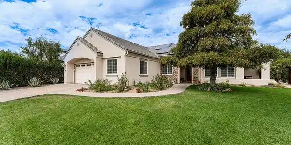 1230 Coast Oak Drive