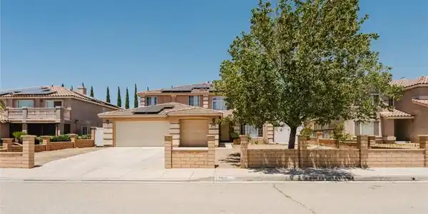 5617 E Avenue R12