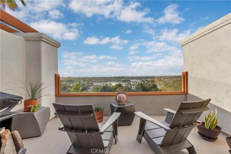 128 Villa Point