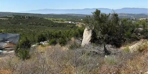 66 Rocky Knoll Road