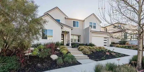 28609 Windbreak Terrace