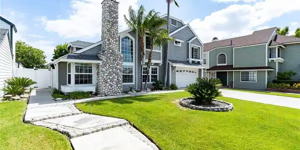 16660 Carriage Circle