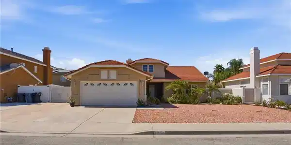 1022 Reinhart