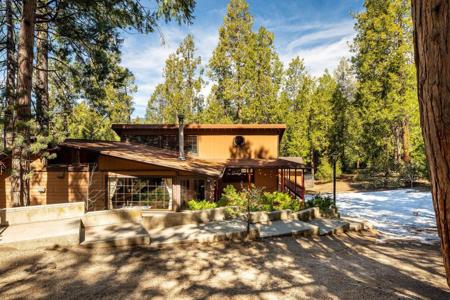 54820 Fern Drive